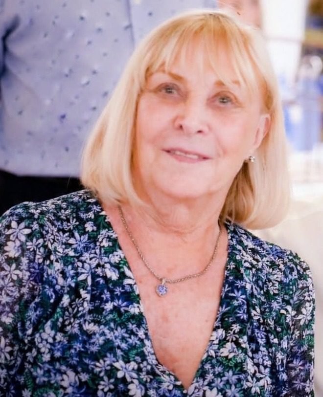 Lois Meszaros
